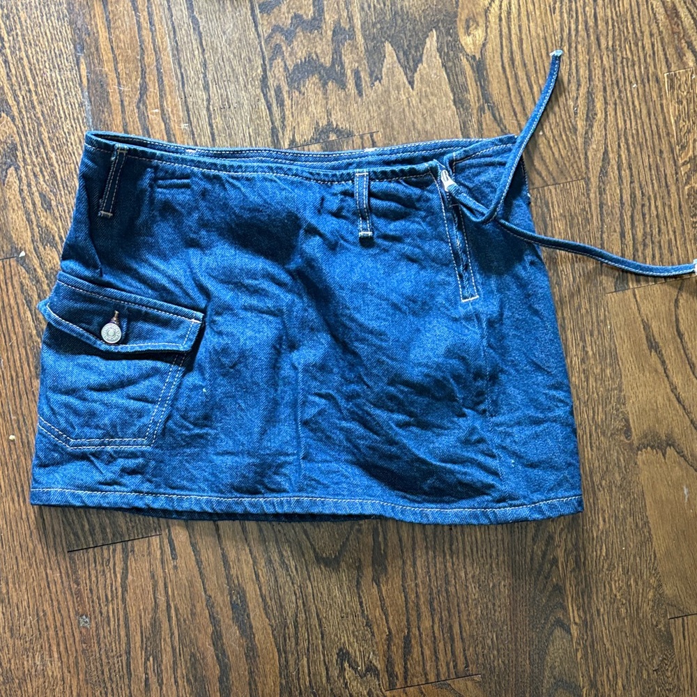 Zara Denim Cargo Mini Skirt with Side Pocket & Side Zip XS